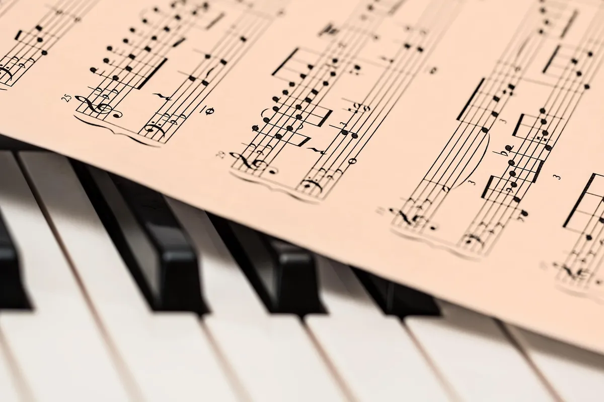 piano, sheet music, music, keyboard, piano keys, musical, music score, musical instrument, instrument, classical, stave, chord, harmony, instrumental, melody, p