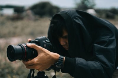 YouTube成功の鍵は倫理的権利管理にあり：8つの視点